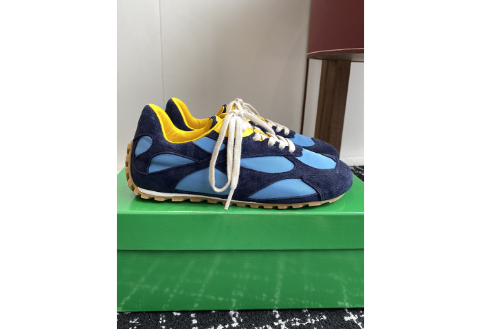 B0tte*a vene*ta orbit sneakers