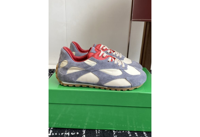 B0tte*a vene*ta orbit sneakers