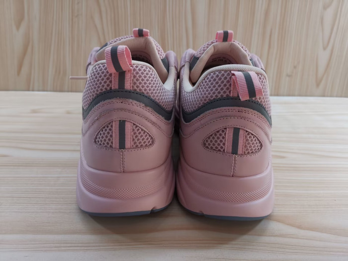 d1or b22 sneaker