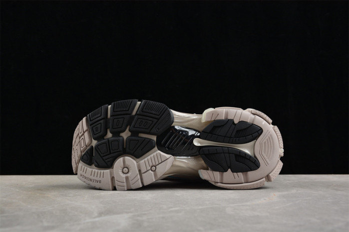 BLCG RUNNER SNEAKER