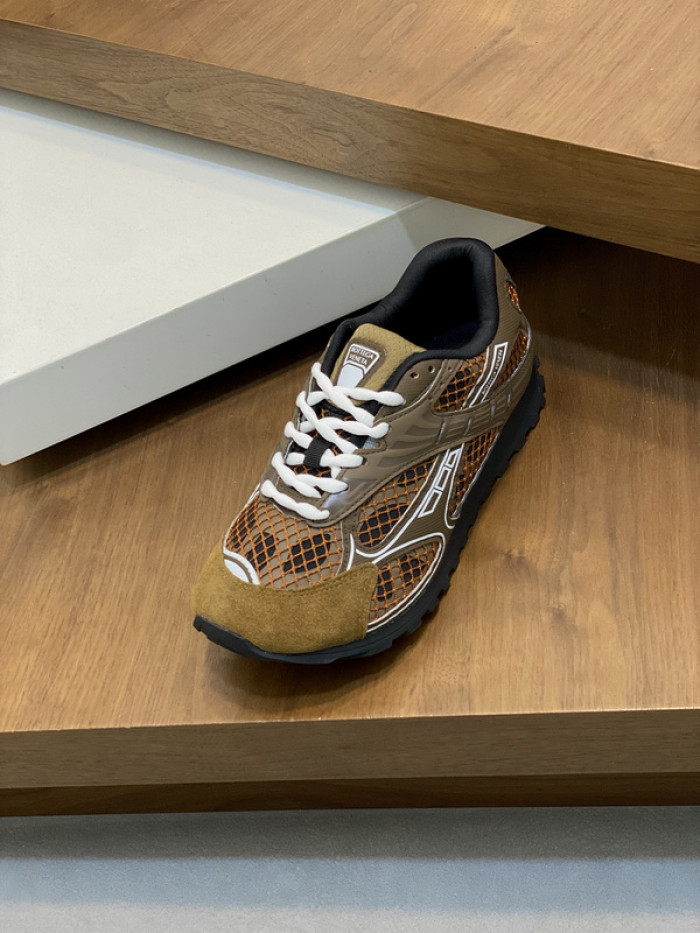 B0tte*a vene*ta orbit sneakers