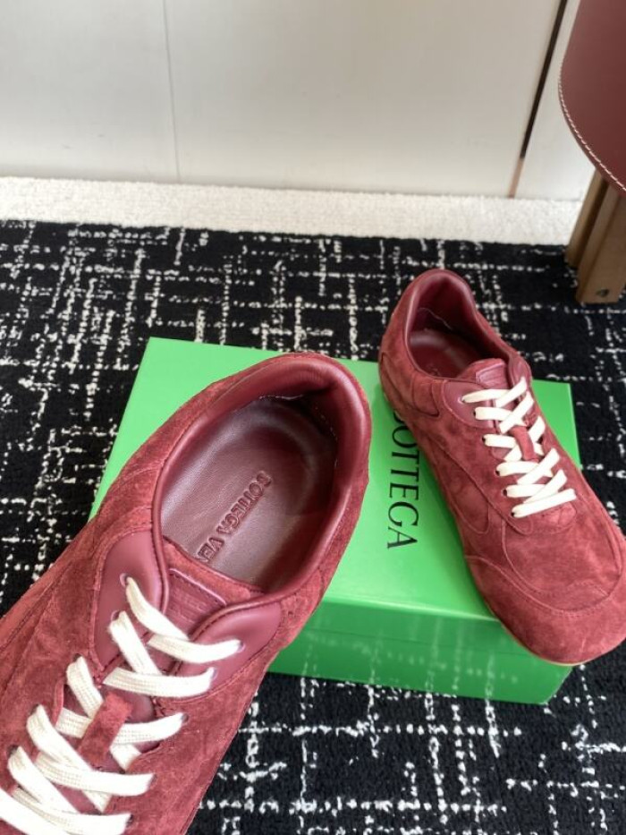 B0tte*a vene*ta orbit sneakers