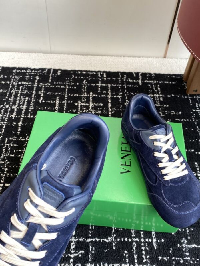 B0tte*a vene*ta orbit sneakers