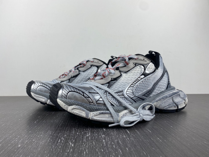blc* 3xl sneaker
