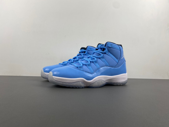 air jordan 11 retro ''ultimate gift of flight pack'' 717602-900