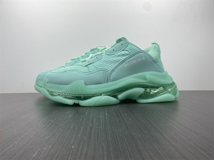 blc* triple s trainer
