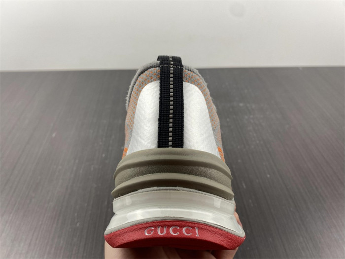 G*u*i1 run sneaker