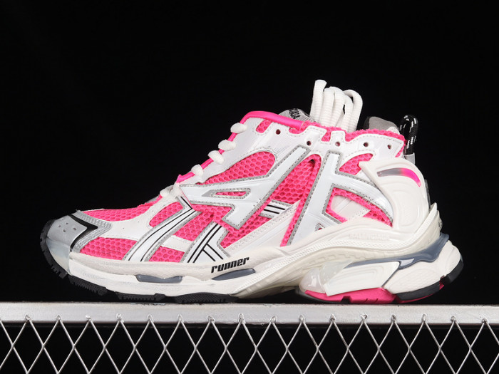 blcg runner sneaker