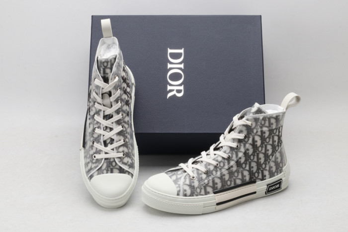 d1or b23 sneaker