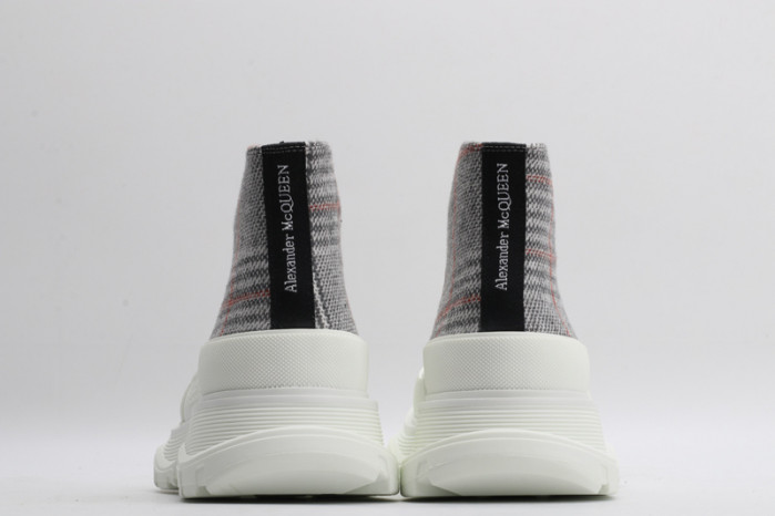 mcqueen tread slick