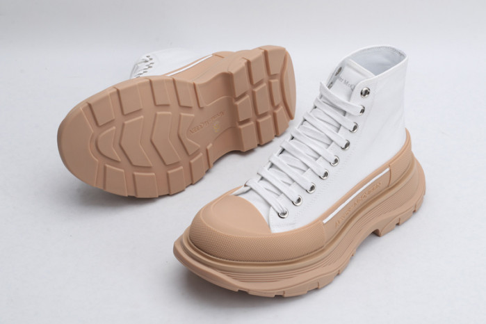 mcqueen tread slick