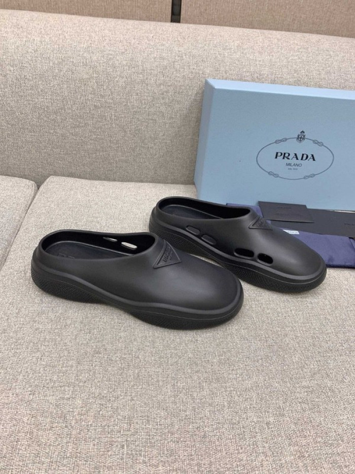 Pra*a rubber slide