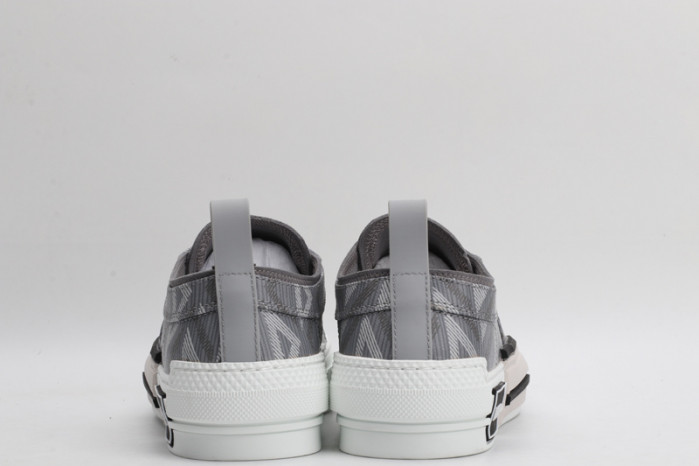 d1or b23 sneaker