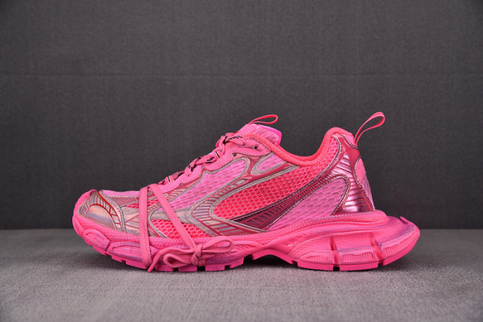 blc* 3xl sneaker