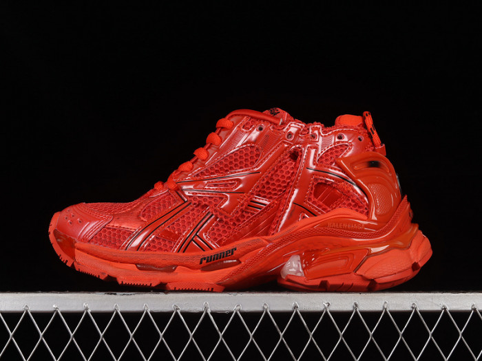 blcg runner sneaker