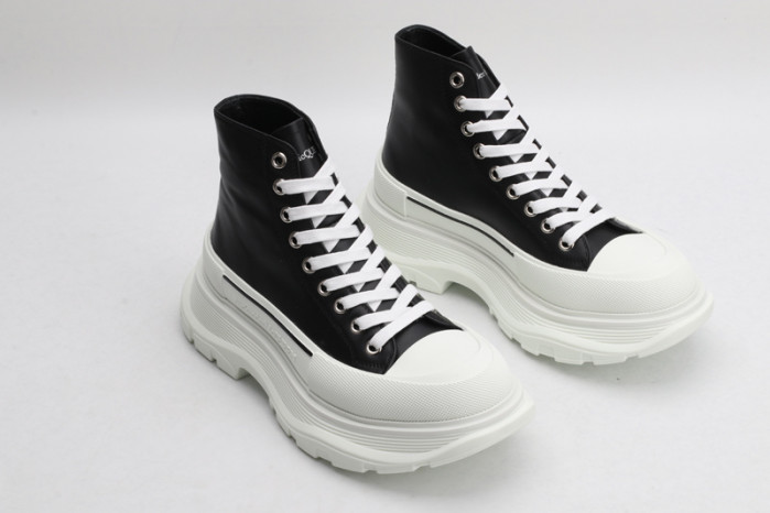 mcqueen tread slick