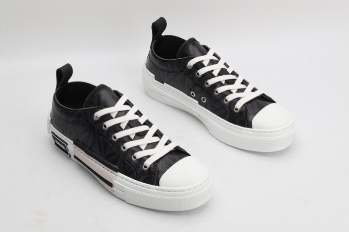 d1or b23 sneaker