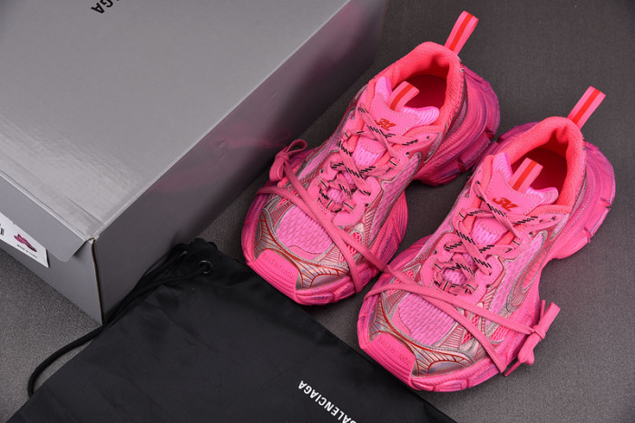 blc* 3xl sneaker
