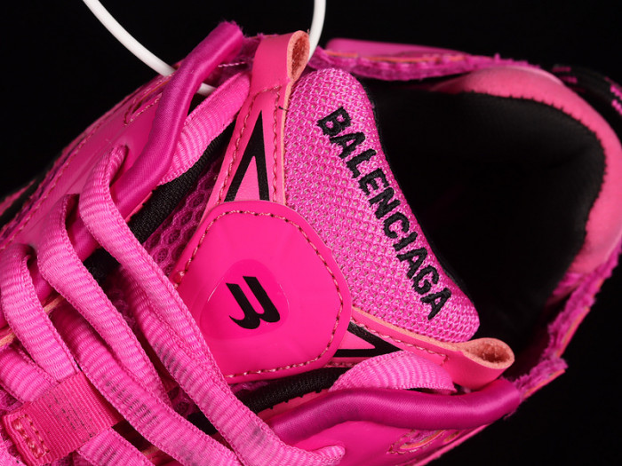 blcg runner sneaker
